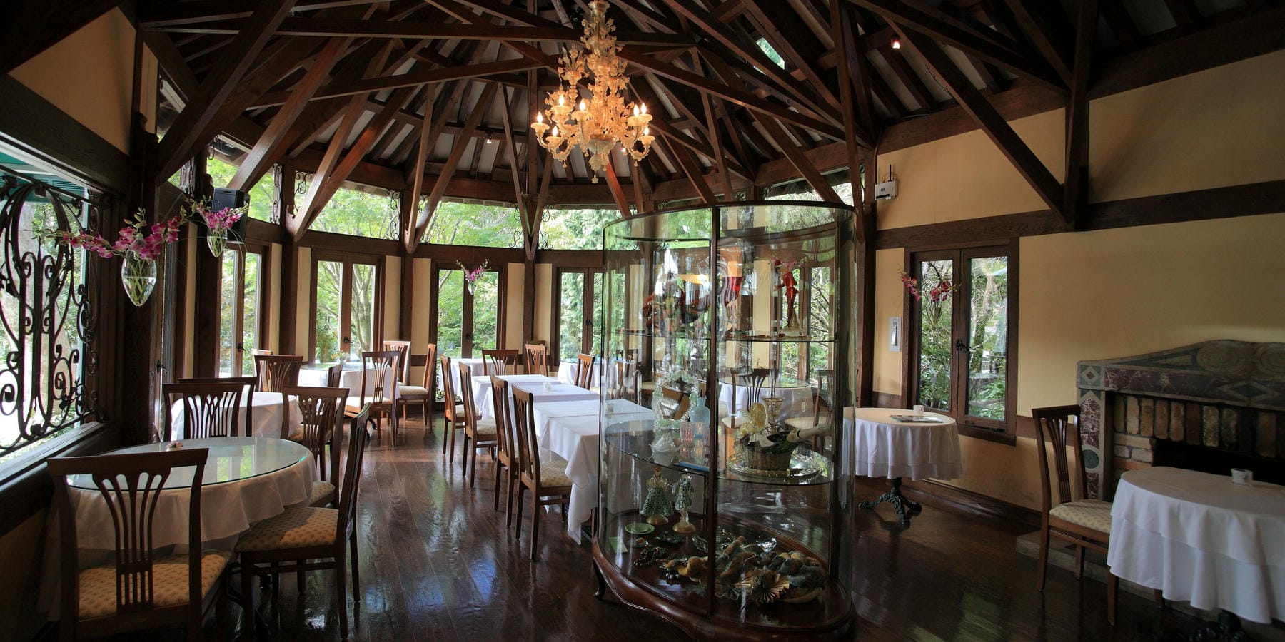 カフェ・レストラン特別演奏